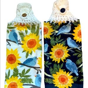 Hand Crafted Crocheted Top Hanging Kitchen or Bathroom Hand Towels Sunflowers